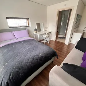  Apartment Stunning 3 Double Bedroom In Greenwich Near O2 United Kingdom